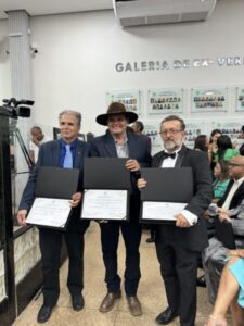 Paulo Lira, Juarez Linhares e Moacir Lima Recebem Título de Cidadão Açailandense em Reconhecimento ao seu Papel Fundamental no Desenvolvimento da Cidade
