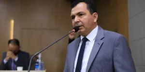 Domingos Paz renuncia mandato, mas Mesa da Câmara não aceita e vota cassação