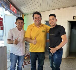 Jovem Fortunato Xavier se reúne com deputado Juscelino marreca e lideranças da zona rural de Pindaré-Mirim.
