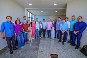 Iracema Vale destaca potencial turístico de Barreirinhas em visita à região com ministro do Turismo