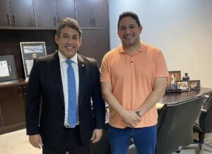Deputado Osmar filho recebe Lelé Arouche diálogo construtivo em busca de um projeto vitorioso para São Vicente Ferrer