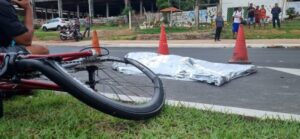 Ciclista é atropelado na Avenida dos Holandeses e acaba morrendo durante o socorro