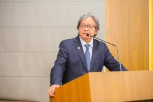 Projeto de Lei do Dr. Gutemberg pretende criar o “Programa Municipal Lixo Zero, Saúde 100%