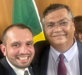 Fernando Pessoa acompanha sabatina e a votação no Senado que aprovou Flávio Dino para o STF