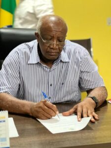 Prefeito Zé Martinho garante pagamento pontual dos servidores municipais de Cantanhede