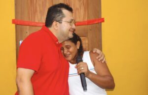 Em Araguanã, Prefeito Flávio Amorim entrega mais uma casa do projeto “Construindo Sonhos”