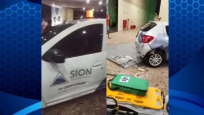 Motorista perde o controle do carro e atropela pedestres em frente a shopping em São Luís