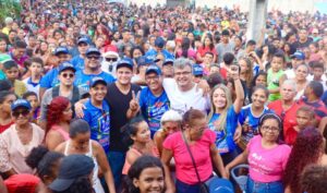 Milhares de ribamarenses festejam o Natal do Povo com Guilherme Mulato