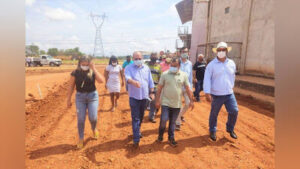 Iniciado serviço de pavimentação da Avenida Eletronorte, em Campestre, obra custeada com emenda do deputado Hildo Rocha