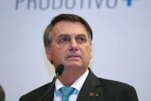 PF abre inquérito para investigar se Bolsonaro prevaricou