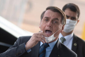 Exames de Bolsonaro deram negativos e presidente usou codinomes Rafael e Airton