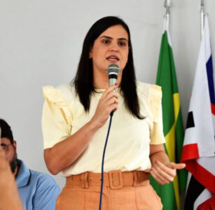 Irmã de Juscelino Filho retoma comando da Prefeitura de Vitorino Freire
