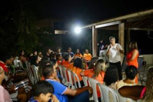 SJR: Professora Keila confirma disputa para Câmara em evento com apoiadores