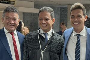 Chapa liderada por Paulo Ziulkoski e Ivo Rezende vence eleição na CNM