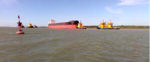 Fracassam novas tentativas de reflutuar o navio Forte São Felipe