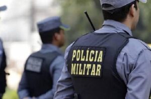 Policiais são presos por escoltarem candidata fora do serviço, após suspeita de compra de votos