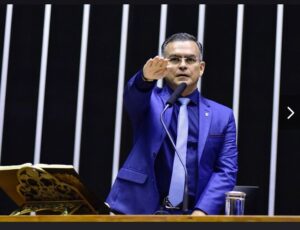 Deputado maranhense Allan Garcês contrata agência de marketing alvo da PF no caso ‘Abin Paralela’