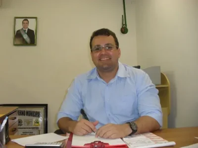 MP vê ligação de ex-prefeito com Gláucio Alencar em desvios de R$ 3,4 mi