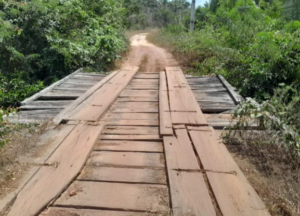 Moradores sofrem com falta de infraestrutura em pontes de Itapecuru-Mirim