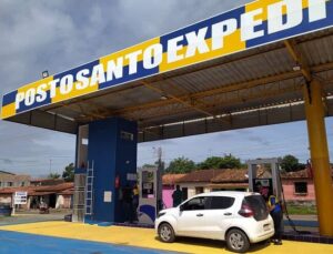 Em resposta, posto Santo Expedito mostra vídeo com teste de qualidade