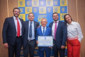 Magistrado emérito Manoel Gomes Pereira é homenageado pela Câmara de SLZ