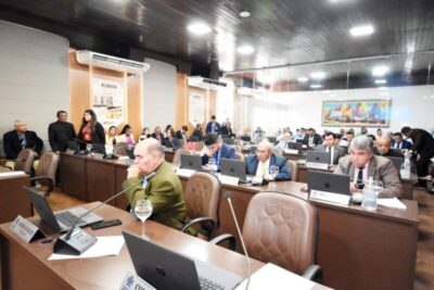 Câmara aprova oito projetos de lei para beneficiar a população de São Luís