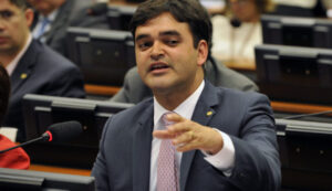 PL de Rubens Pereira Jr quer menos tempo para operações policiais