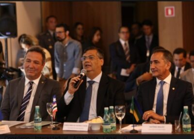 Em reunião, Flávio Dino defende união dos estados do Norte e Nordeste