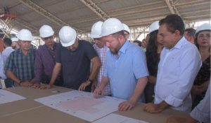 Em Imperatriz, governador em exercício vistoria e anuncia obras