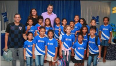 Alunos da rede pública de Zé Doca recebem fardamento gratuitamente