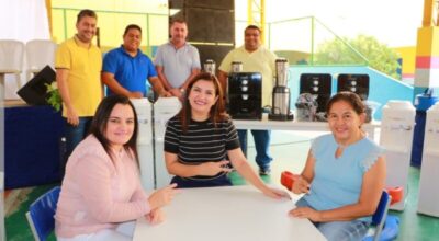 Prefeitura de Zé Doca entrega novas mobílias para as creches municipais