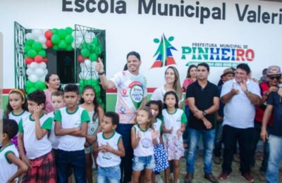 Depois de quase 100 escolas reformadas, prefeitura entrega mais uma totalmente construída e anuncia mais investimentos na educação