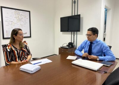 Deputada Dra. Thaiza e Secretário Carlos Lula planejam mais investimentos para a saúde de Pinheiro