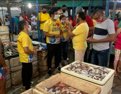 Pré-candidato Wellington do Curso apresenta projetos para a Feira do Portinho e Mercado do Peixe em São Luís