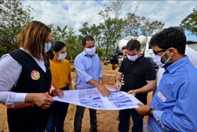 Edivaldo vistoria obras de pátio de compostagem e usinas de beneficiamento de resíduos da construção civil e recicláveis