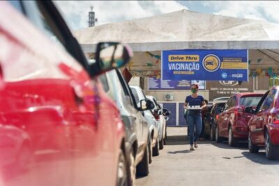 Em 17h ininterruptas de ação o Arraial da Vacinação imunizou 4545 pessoas contra a covid-19