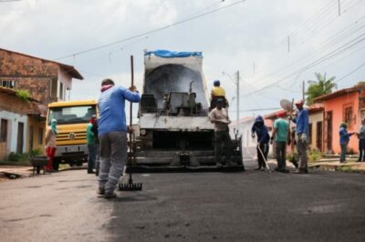 Pró-asfalto: Até o fim de 2021 Pinheiro terá 100 km de asfalto implantado, trabalhos seguem na rua Princesa Isabel, bairro João Castelo