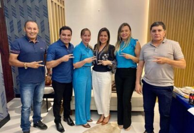 Josimar e Detinha reúnem-se com comitiva do PL
