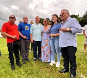 Fabiana Vilar prestigia reinauguração de estádio em Santa Luzia do Paruá