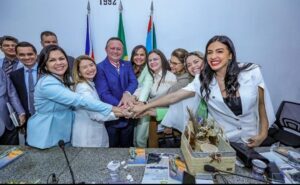 Solange Almeida acompanha comitiva do governo e participa da Assembleia Itinerante realizada em Caxias
