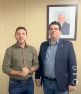 Fechando agenda em Brasília, prefeito Paraíba se reúne com representante da Codevasf