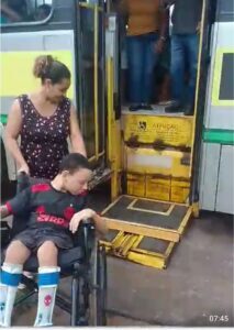 Transporte escolar: Veículo com acessibilidade para assegurar inclusão já é uma realidade no Paço do Lumiar