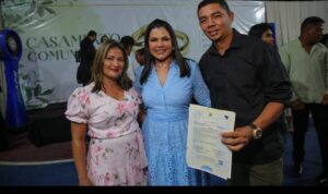 Deputada Solange Almeida contempla casais de Igaparé do Meio com projeto de Casamento Comunitário