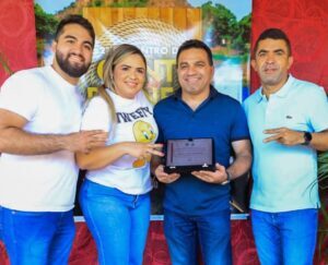 Josimar Maranhãozinho recebe título de Cidadão sãofranciscoense