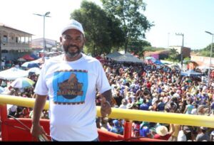 Jorge Maru reúne grande público com o 1° Encontro Luminense de Matracas no Maiobão