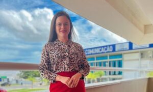 Deputada Fabiana Vilar apresenta PL que inclui pessoas com deficiência (PCD) em publicidades oficiais