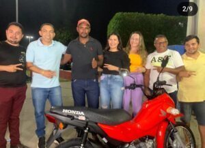 Prefeitura de Pio XII leva alegria para os pais com bingo de Moto POP 0km e recursos financeiros