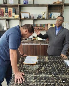 Vereador Marquinhos e Reverendo Pastor Osiel Gomes: União de Valores Cristãos e Compromisso