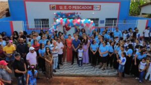 Festa da Educação na cidade de Pio XII com entrega de várias escolas