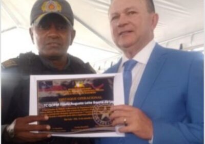 Tenente-coronel Bayma recebe o certificado de Destaque Operacional de 2023